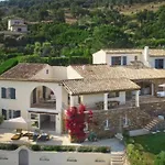 Three-level Overlooking Saint-tropez Grimaud