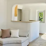 Three-level Overlooking Saint-tropez Сasa de vacaciones Grimaud