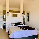 Сasa de vacaciones Three-level Overlooking Saint-tropez *