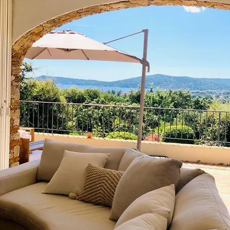 Σπίτι διακοπών Three-level Overlooking Saint-tropez Grimaud