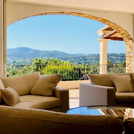 Three-level Overlooking Saint-tropez * Grimaud