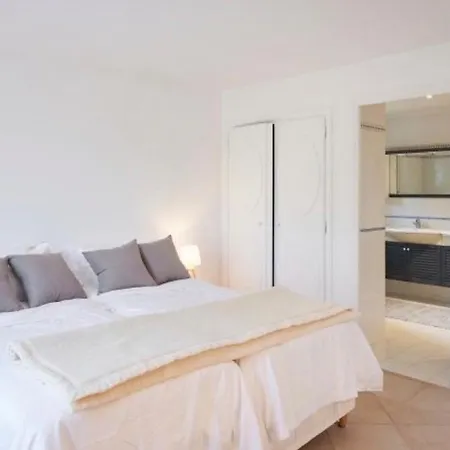 Three-level Overlooking Saint-tropez Σπίτι διακοπών *