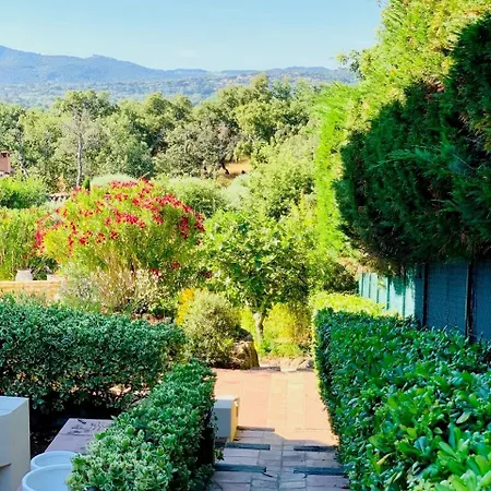 Σπίτι διακοπών Three-level Overlooking Saint-tropez *
